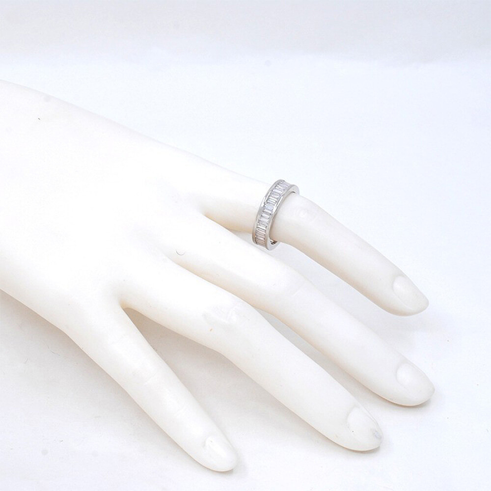 Anillo Sin Fin En Platino Con Brillantes Baguettes Anillo Sin Fin En Platino Con Brillantes Baguettes