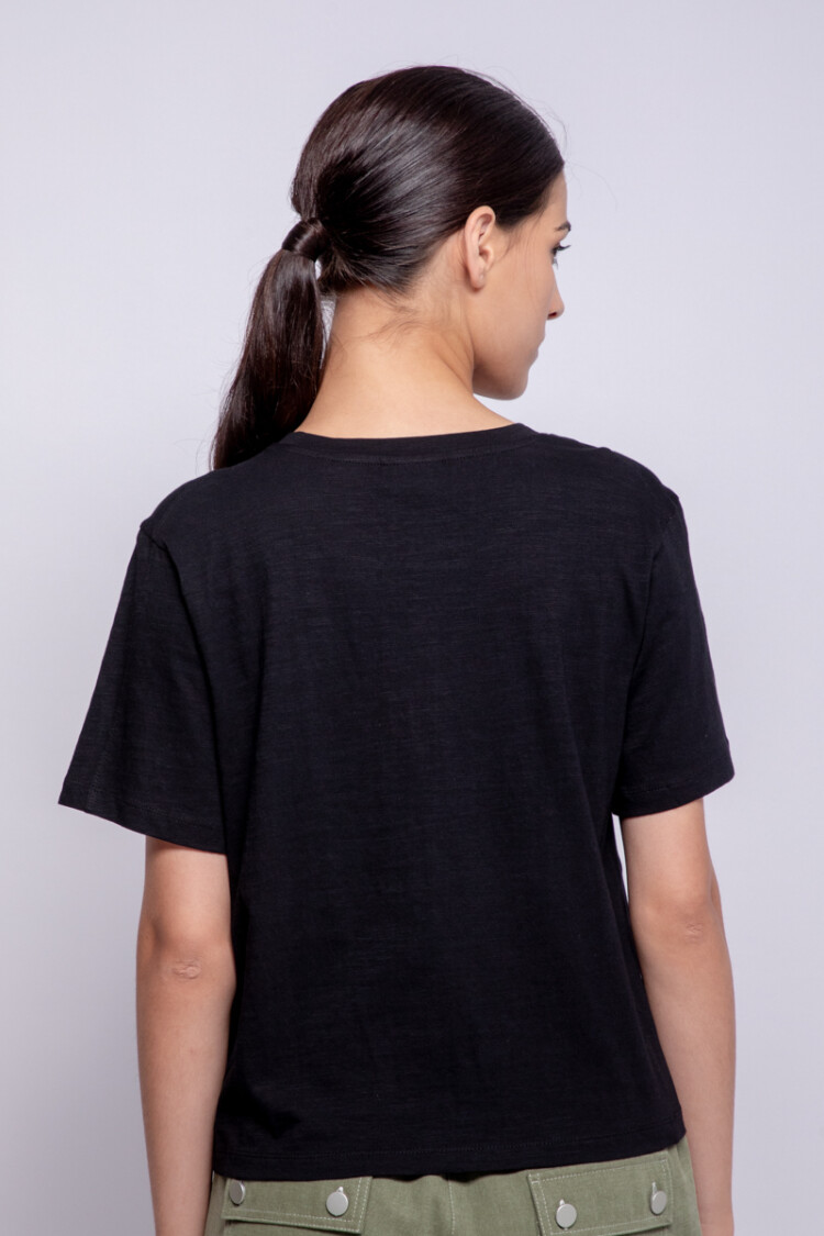 REMERA PERFIDIA Negro