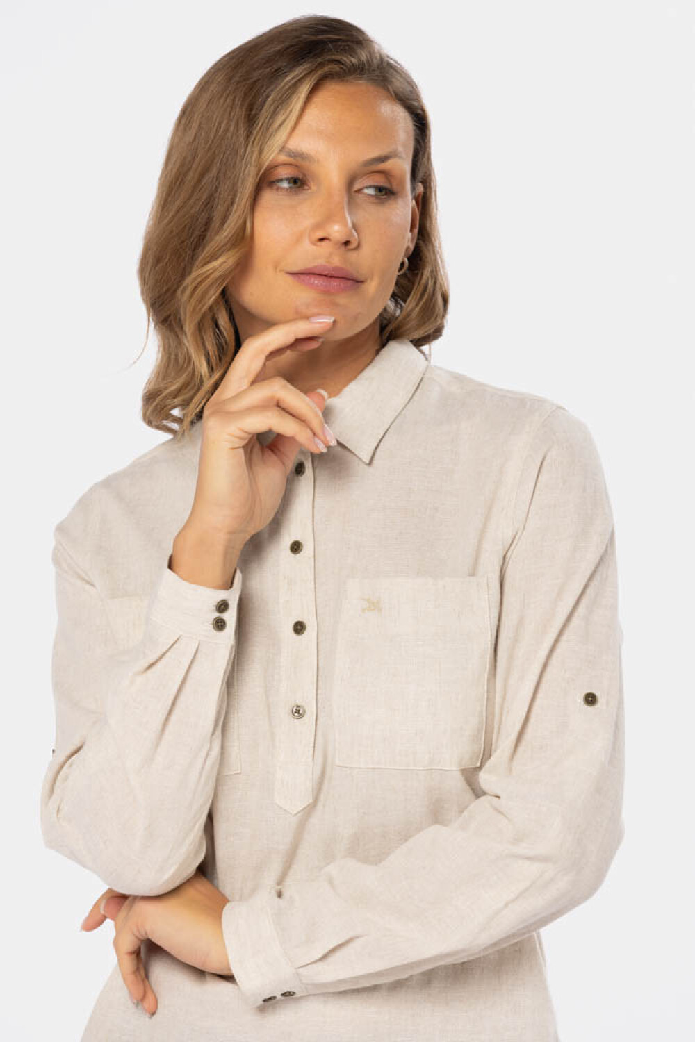 CAMISA DE LINO MEDIO BOTÓN Beige