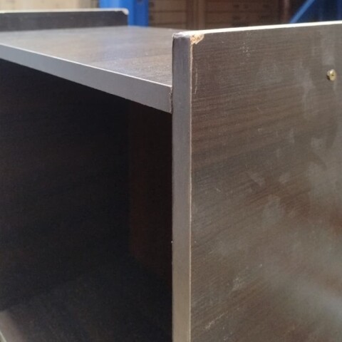 [OUTLET] Mueble Armado Multiuso Estantería Biblioteca Marrón con 2 Puertas [SOLO RETIRO EN EL LOCAL] [OUTLET] Mueble Armado Multiuso Estantería Biblioteca Marrón con 2 Puertas [SOLO RETIRO EN EL LOCAL]