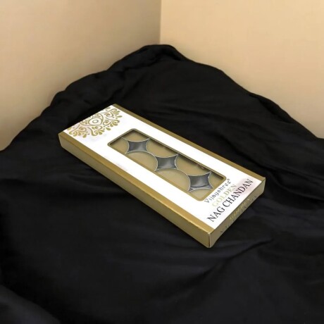 Vela x10 Aromática Golden Nag Chandal