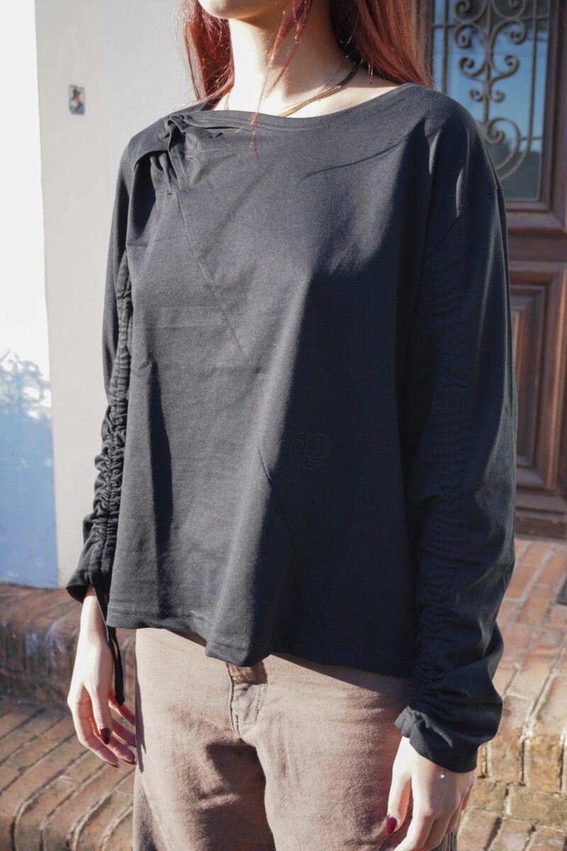 Remera Ana NEGRO
