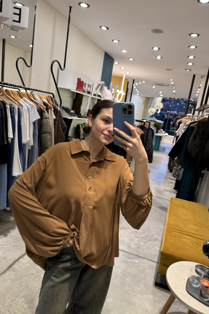 Blusa Merin MARRON