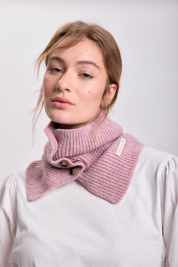 Cuello punto con botones Rosa Pastel