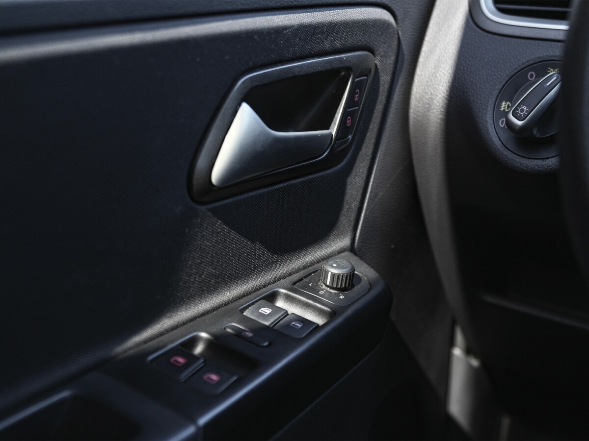 Volkswagen Fox Highline 1.6 Extra Full| Permuta / Financia Volkswagen Fox Highline 1.6 Extra Full| Permuta / Financia