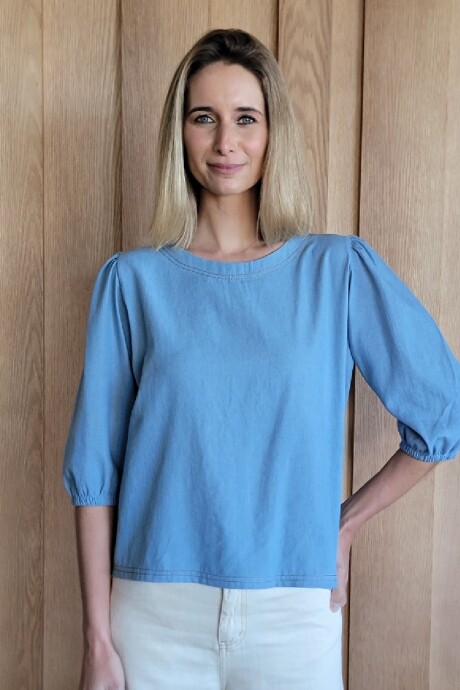 Remera Rose Denim Celeste