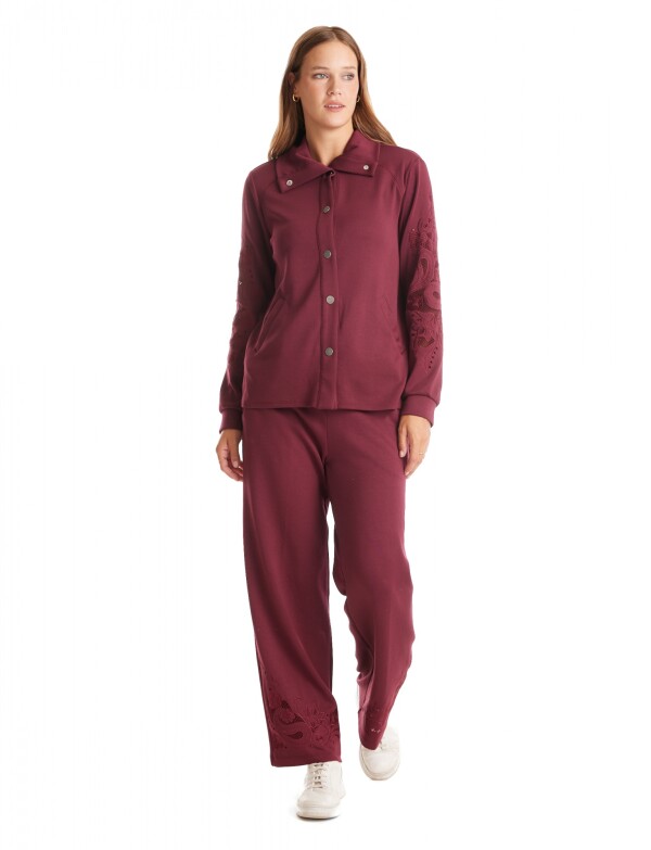 Jogger Wide Leg & Bordado Calado BORDEAUX