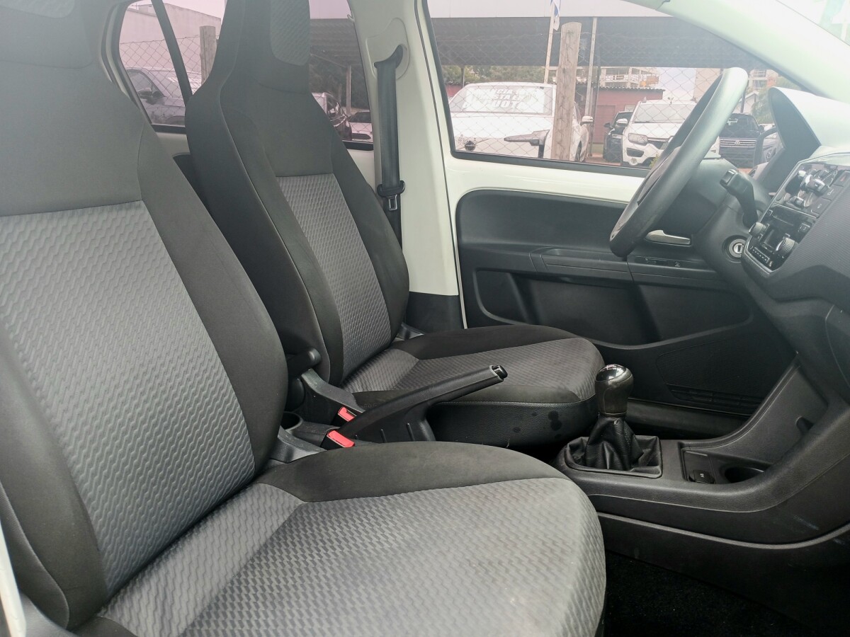Volkswagen Up Move 1.0 Extra Full | Permuta / Financia Volkswagen Up Move 1.0 Extra Full | Permuta / Financia