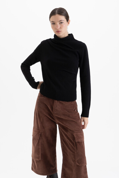 SWEATER CRETA Negro