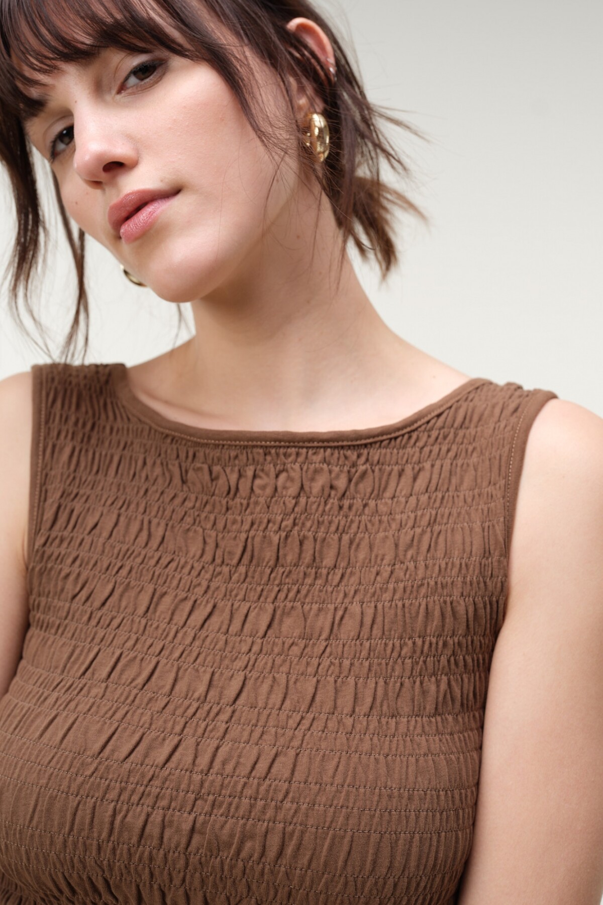 Musculosa Fruncida Algodón Marron