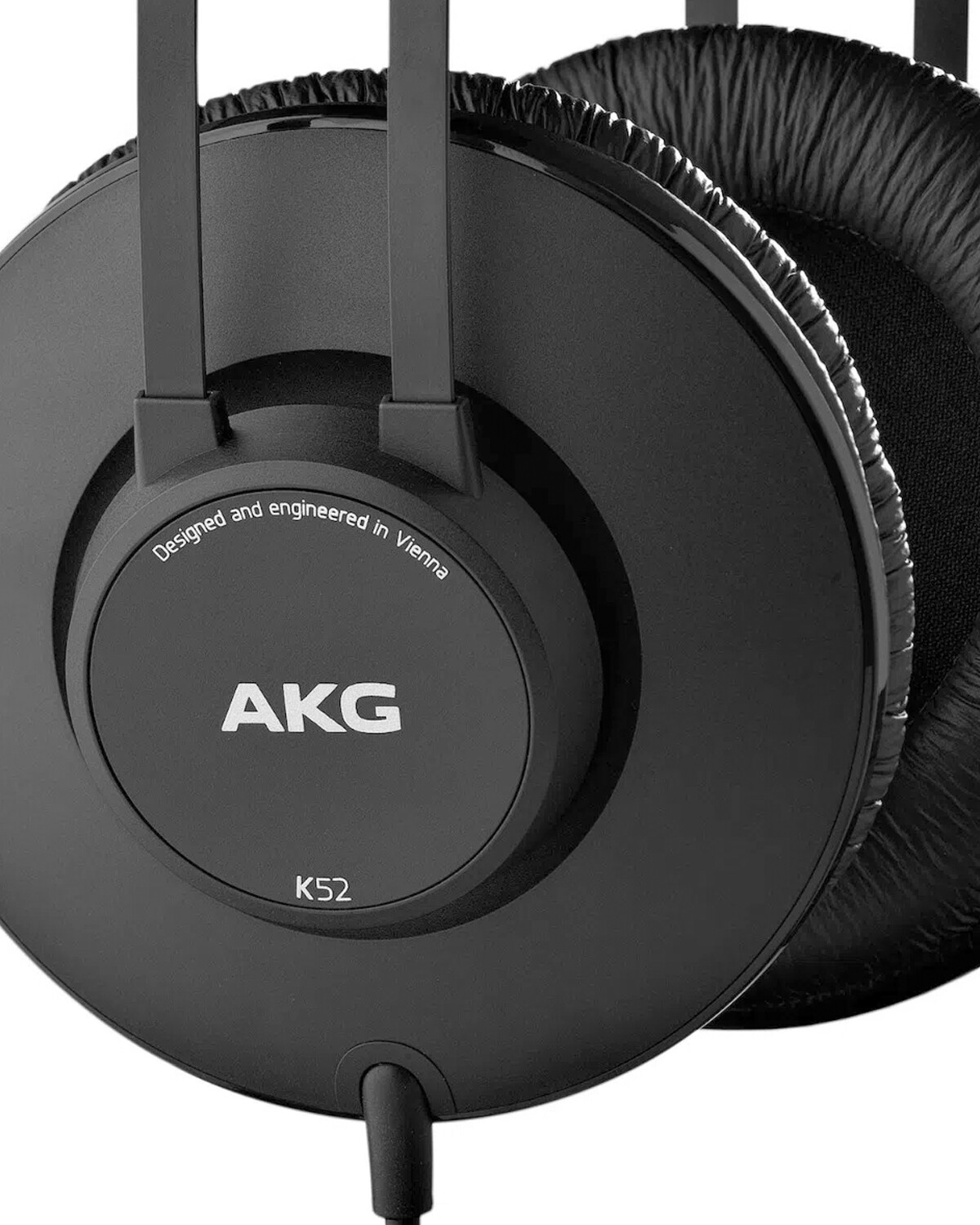Auriculares profesionales AKG K52 para monitoreo — Electroventas