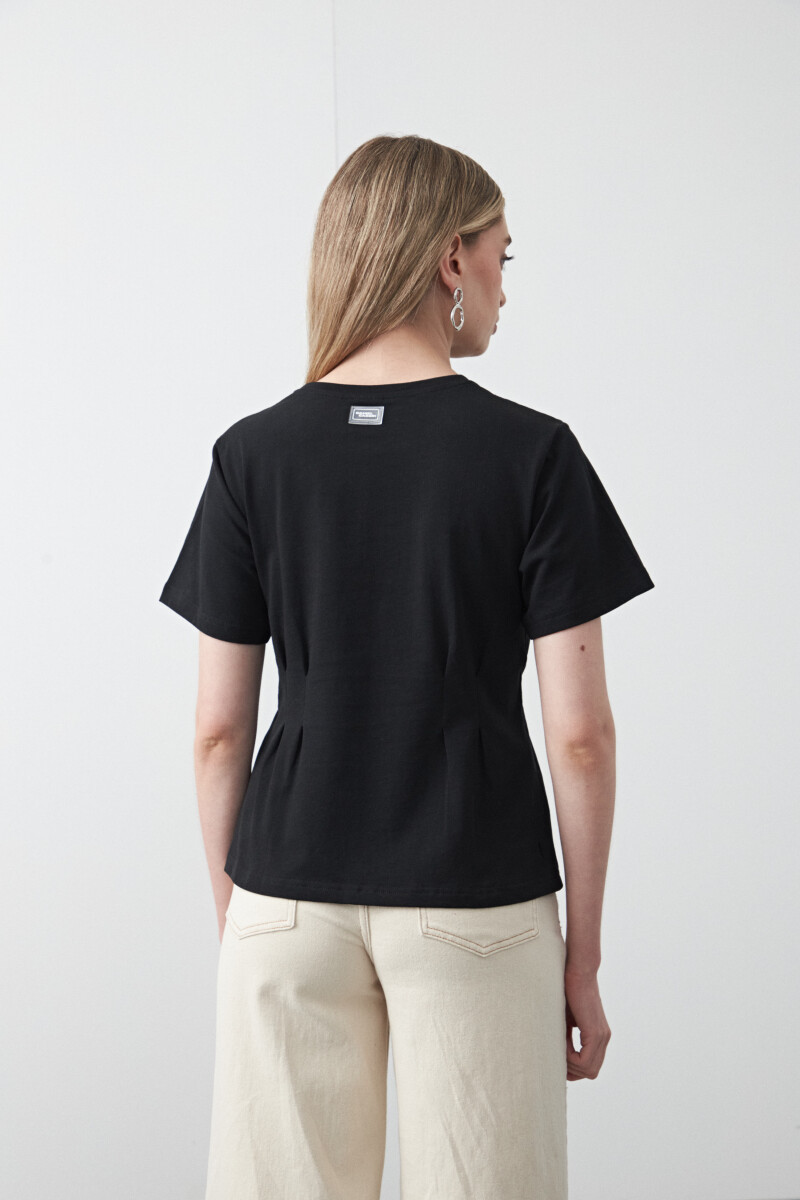 REMERA SHIITAKE Negro