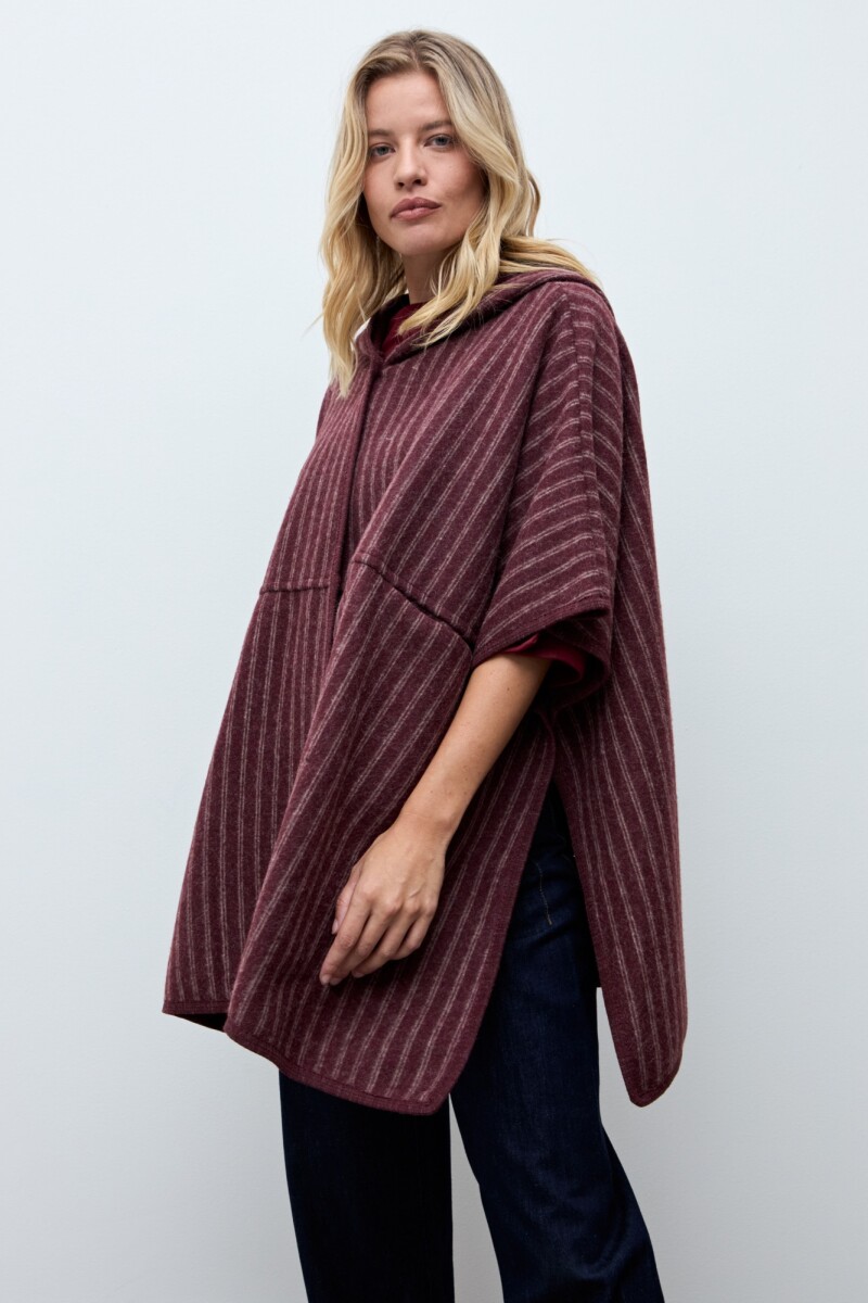 Capa rayada con capucha bordo