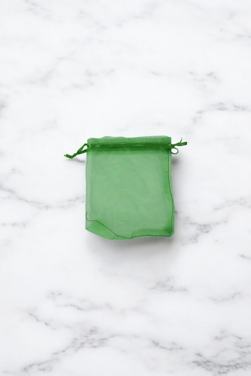Bolsa organza 8x11 cm. - VERDE BENETTON 