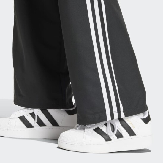 Pantalón Adidas Cargo Adicolor 3 Rayas Negro