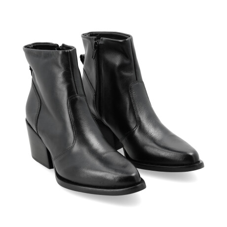 BOTA VENET - CUERO DUBAI NEGRO