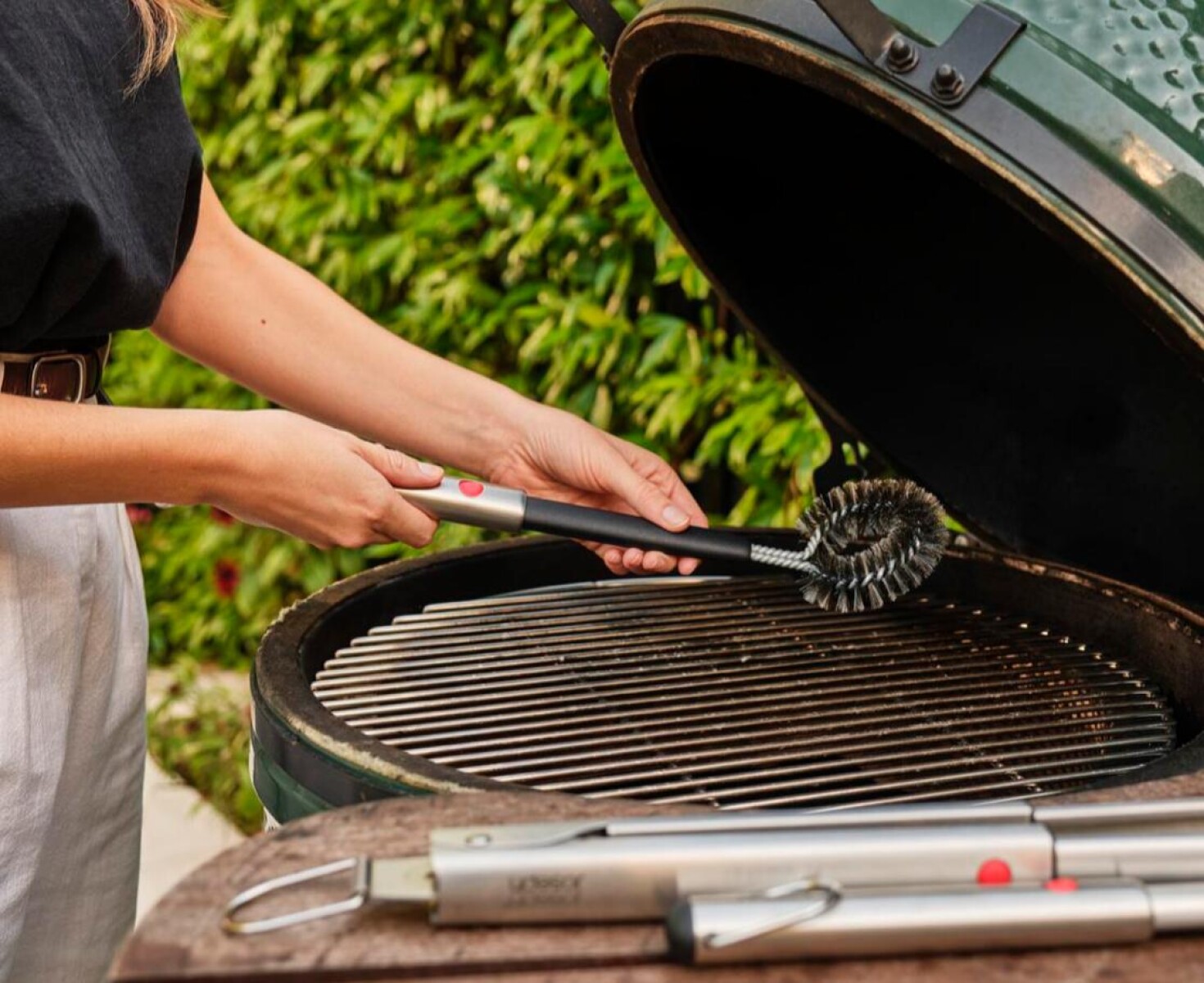 Cepillo de Limpieza BBQ Joseph Joseph GrillOut™ - Preventa 