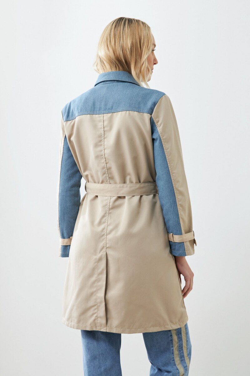 Trench bicolor jean medio