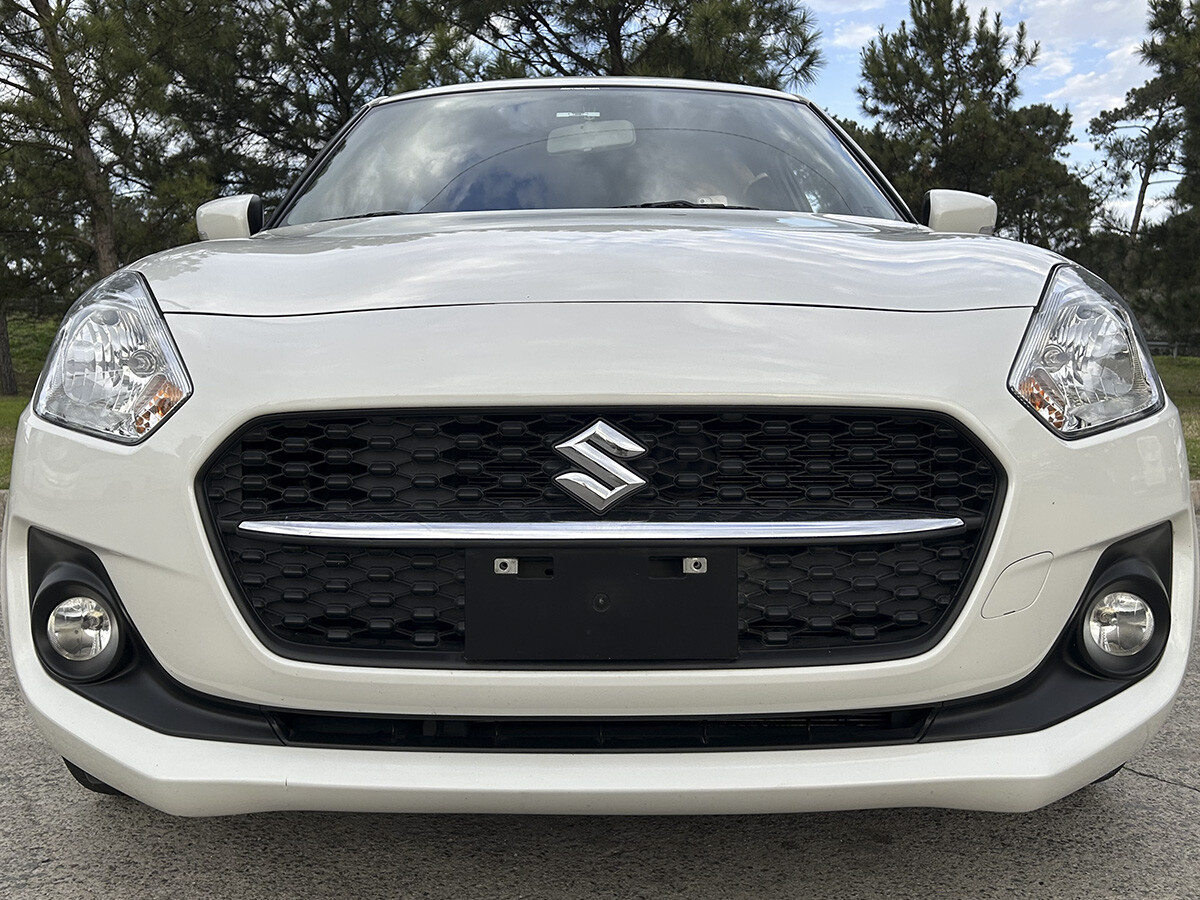 Suzuki Swift GL 2024 EXCELENTE ESTADO! | Permuta / Financia Suzuki Swift GL 2024 EXCELENTE ESTADO! | Permuta / Financia