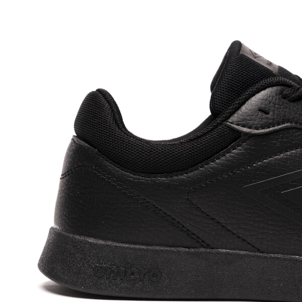 Calzado Max Umbro Hombre 022