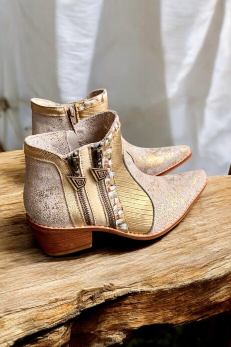 Bota EVA Jaspeada Con Dorado Y Arte Pintado A Mano Bota EVA Jaspeada Con Dorado Y Arte Pintado A Mano