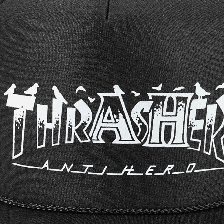 Gorro Thrasher Trucker Pigeon - Negro Gorro Thrasher Trucker Pigeon - Negro