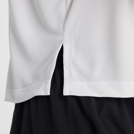 Remera New Balance de Dama - - WT61A31KWT WHITE