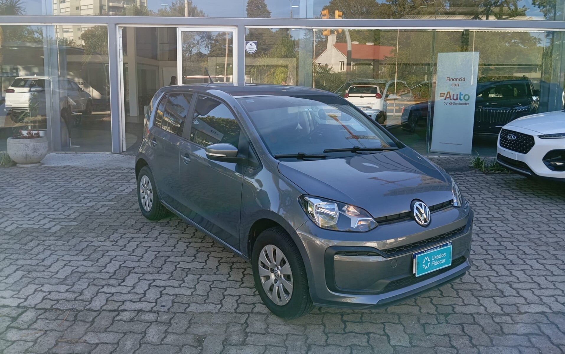 Volkswagen UP Move 1.0 2020 