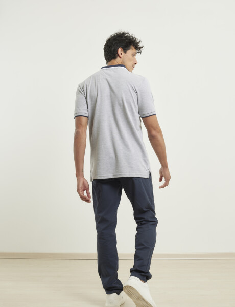 520906 REMERA NAVIGATOR Gris Medio Melange