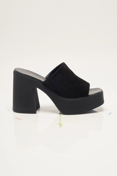 ZAPATO PLATAFORMA ZOE Gris