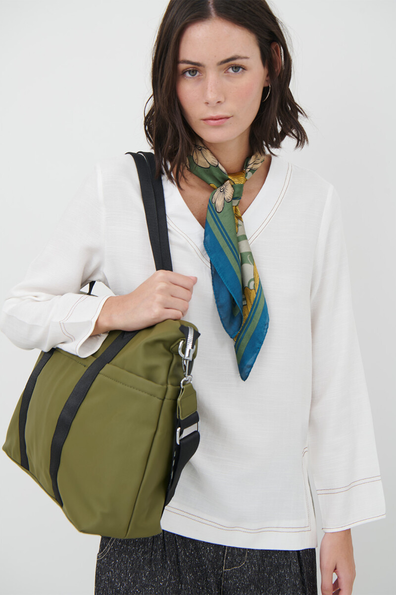 BLUSA ESCOTE V NATURAL