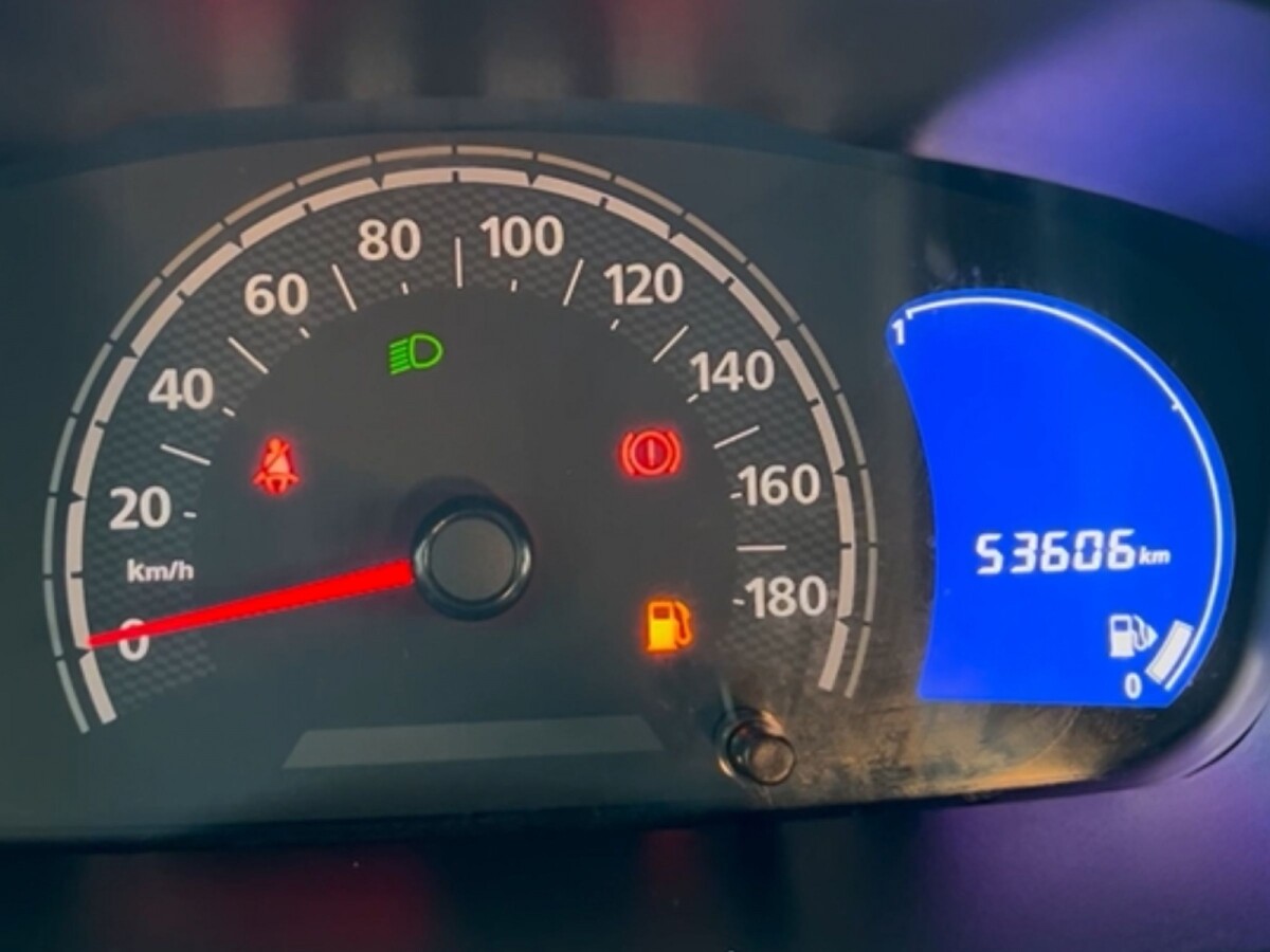 Renault Kwid Zen 1.0 Extra Full | Permuta / Financia Renault Kwid Zen 1.0 Extra Full | Permuta / Financia