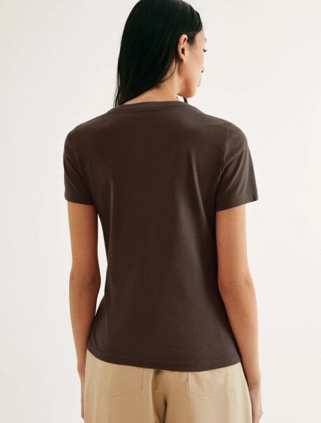 CAMISETA BÁSICA SLIM WORLD MARRÓN