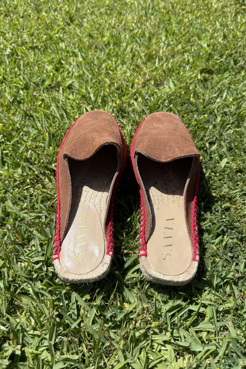 ZUECO PEACH Chocolate