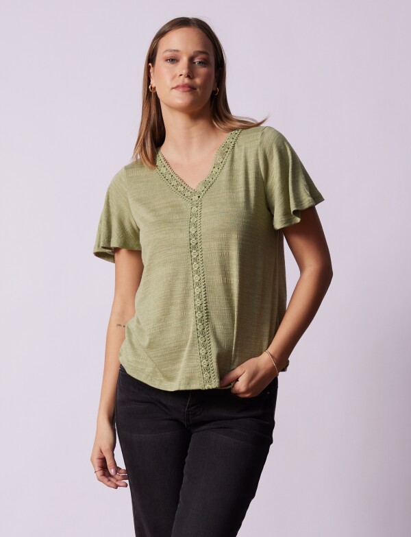 Remera Esc V Det Cro VERDE