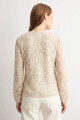 Blusa de encaje con volados beige
