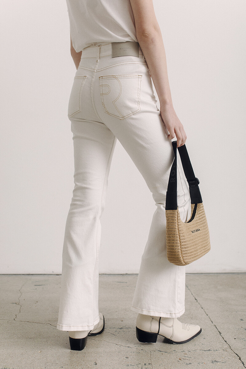 Oxest Off White
