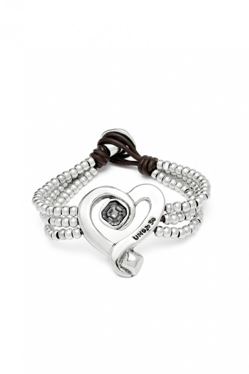 PULSERA DE CUENTAS CON CORAZÓN BAÑADO EN PLATA DE LEY CON CRISTAL NEGRO Pulsera