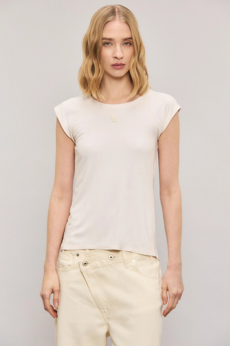 REMERA NEO SHIELD Crudo