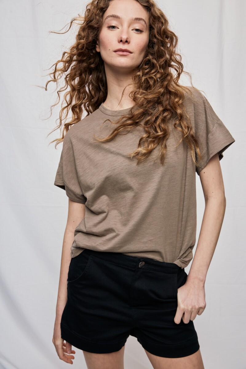 REMERA JANA Visón