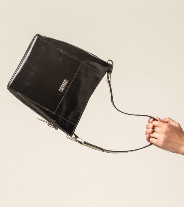 Cartera Loren Charol Negro