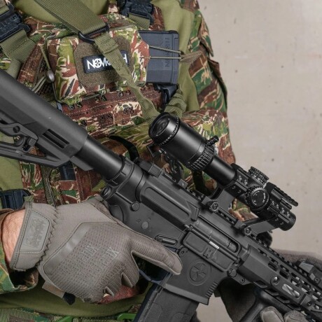 Accesorio picatinny para correa portafusil Accesorio picatinny para correa portafusil