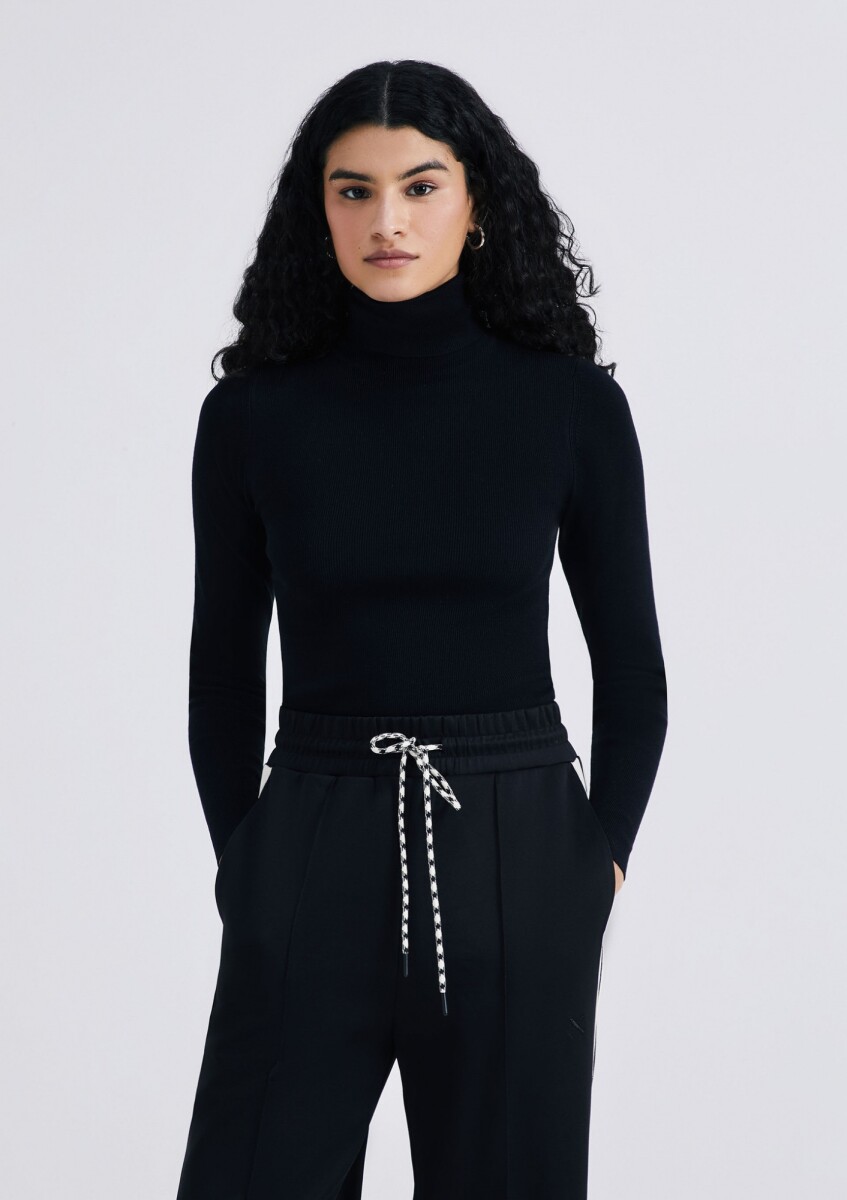BLUSA MANGA LARGA CUELLO ALTO - NEGRO 