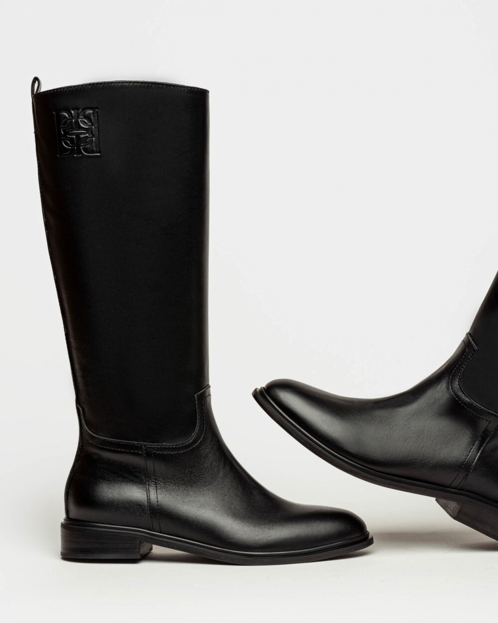 Bota caña alta New ascot en cuero vaqueta Negro