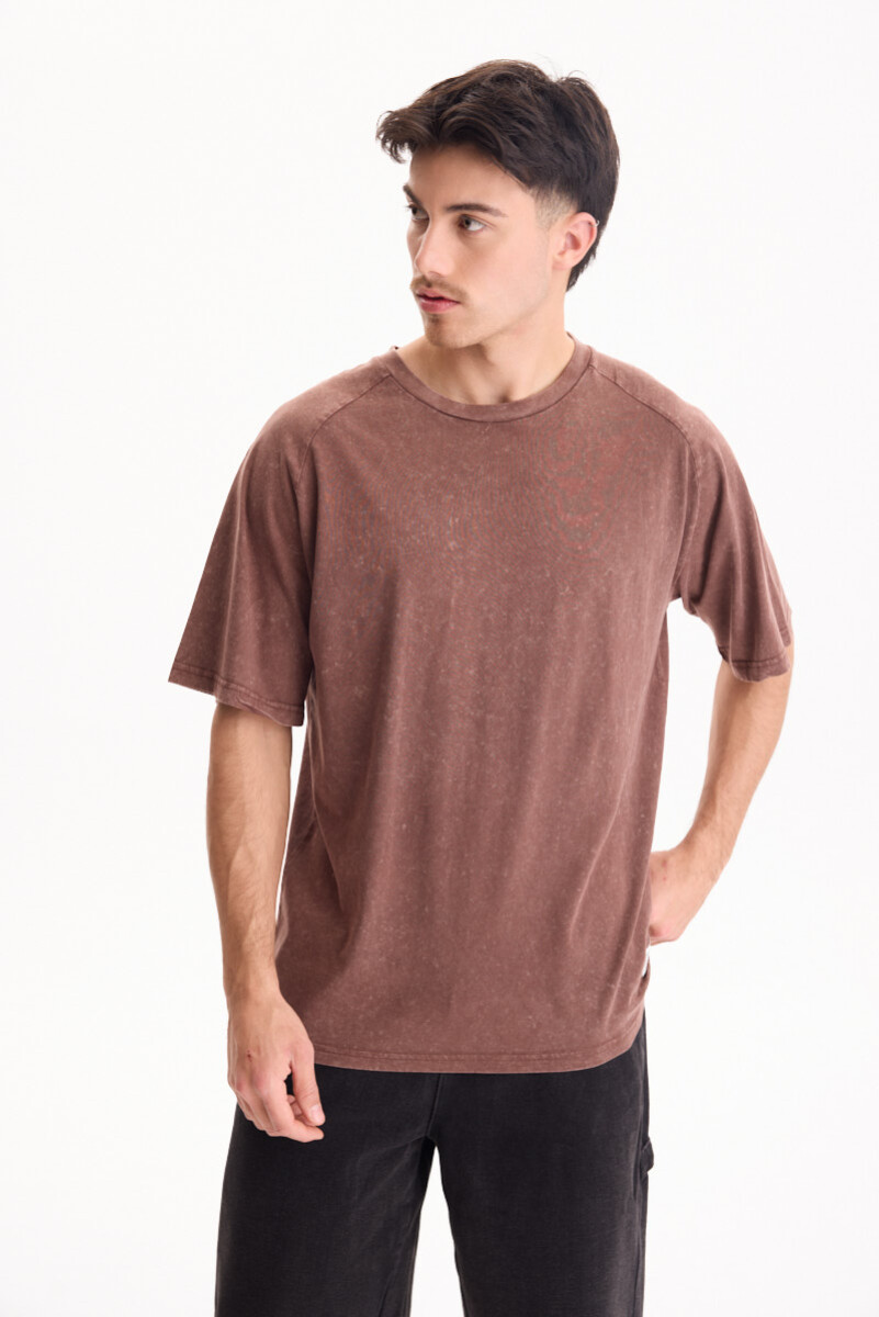 Remera Outlaw - Marron 
