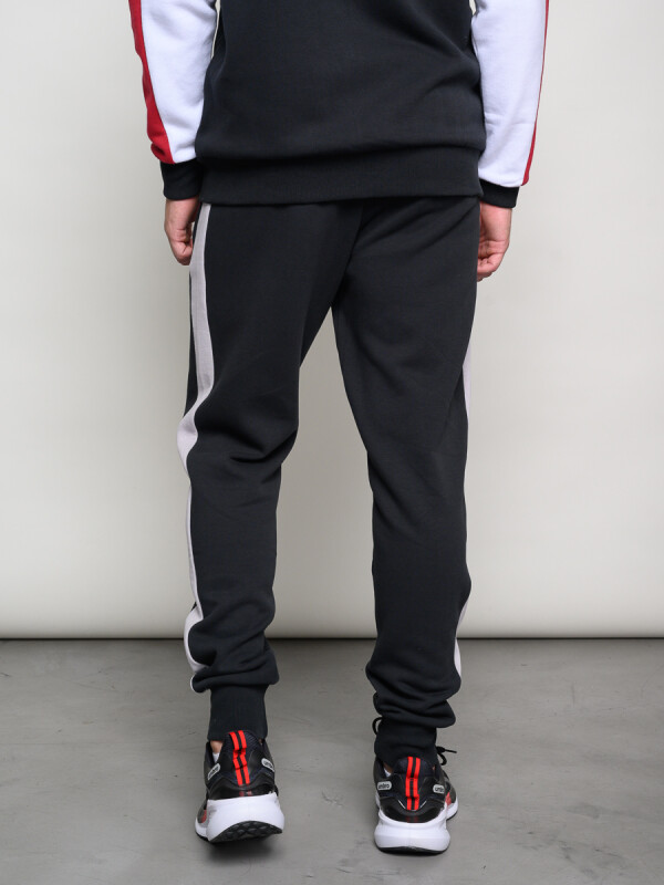 PANTALÓN EDGE Umbro Hombre 025