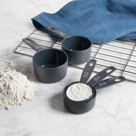 Set de 5 Tazas Medidoras de Plástico Gris Set de 5 Tazas Medidoras de Plástico Gris