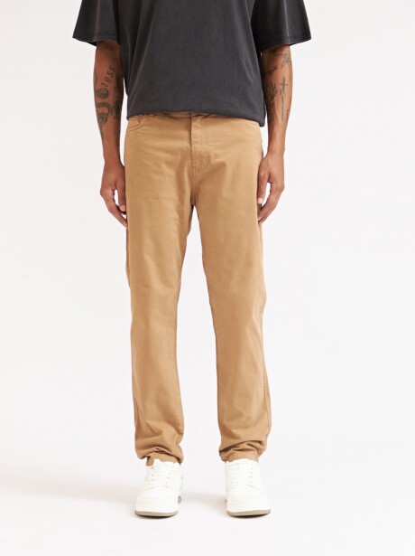 PANTALÓN ELVO CAMEL