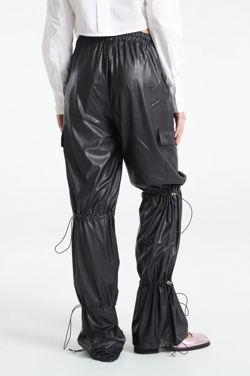 PANTALON Negro
