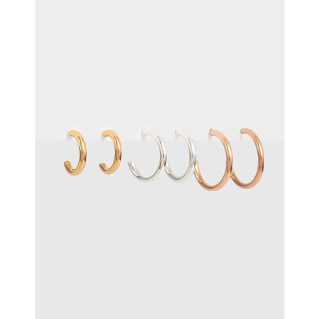 Set De Argollas Bañadas En Oro Dorado